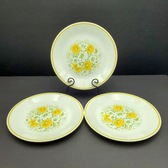 Corelle April Luncheon Salad Plates Yellow White Daisies Floral Plates - Picture 1 of 6